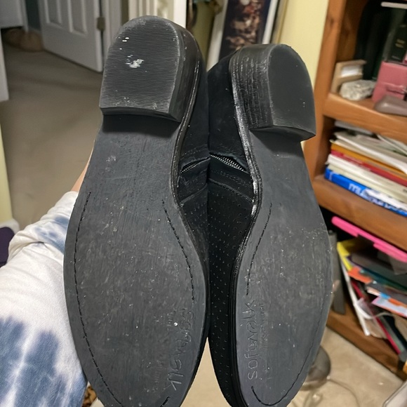 Soft walk Rocklin black perforated suede boots for women size 9m - Picture 4 of 4